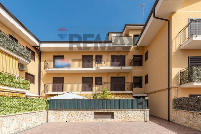Attico in Via Piano Tavola - C.da Vazzano-Complesso Bgm Snc, Motta Sant'Anastasia — foto 2 di 5
