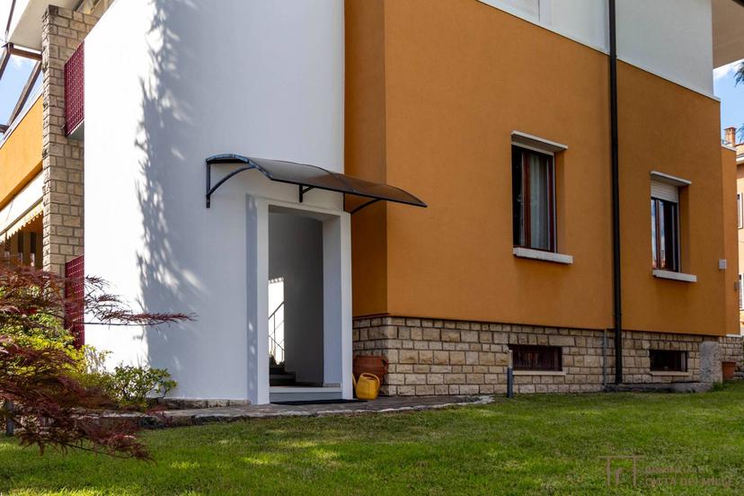 Villa in Via Raboni, Bergamo — foto 2 di 5