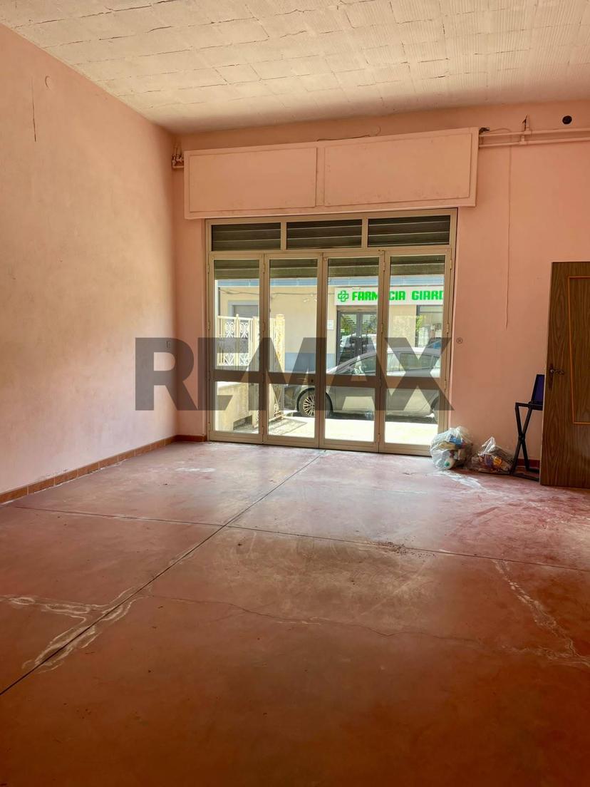 Quadrilocale in Via Carlo Alberto della Chiesa 12, Randazzo — foto 4 di 5