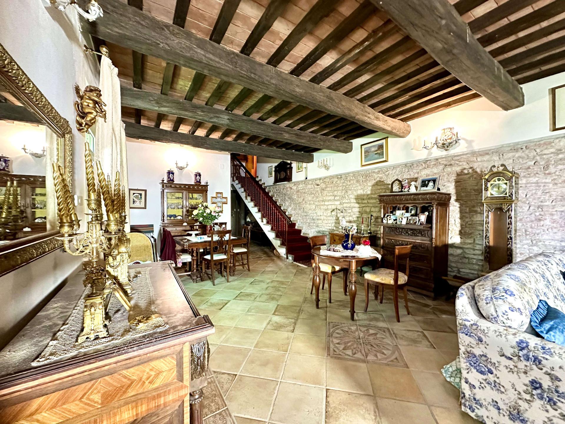 Villa unifamiliare in Località Categge, Fossato di Vico