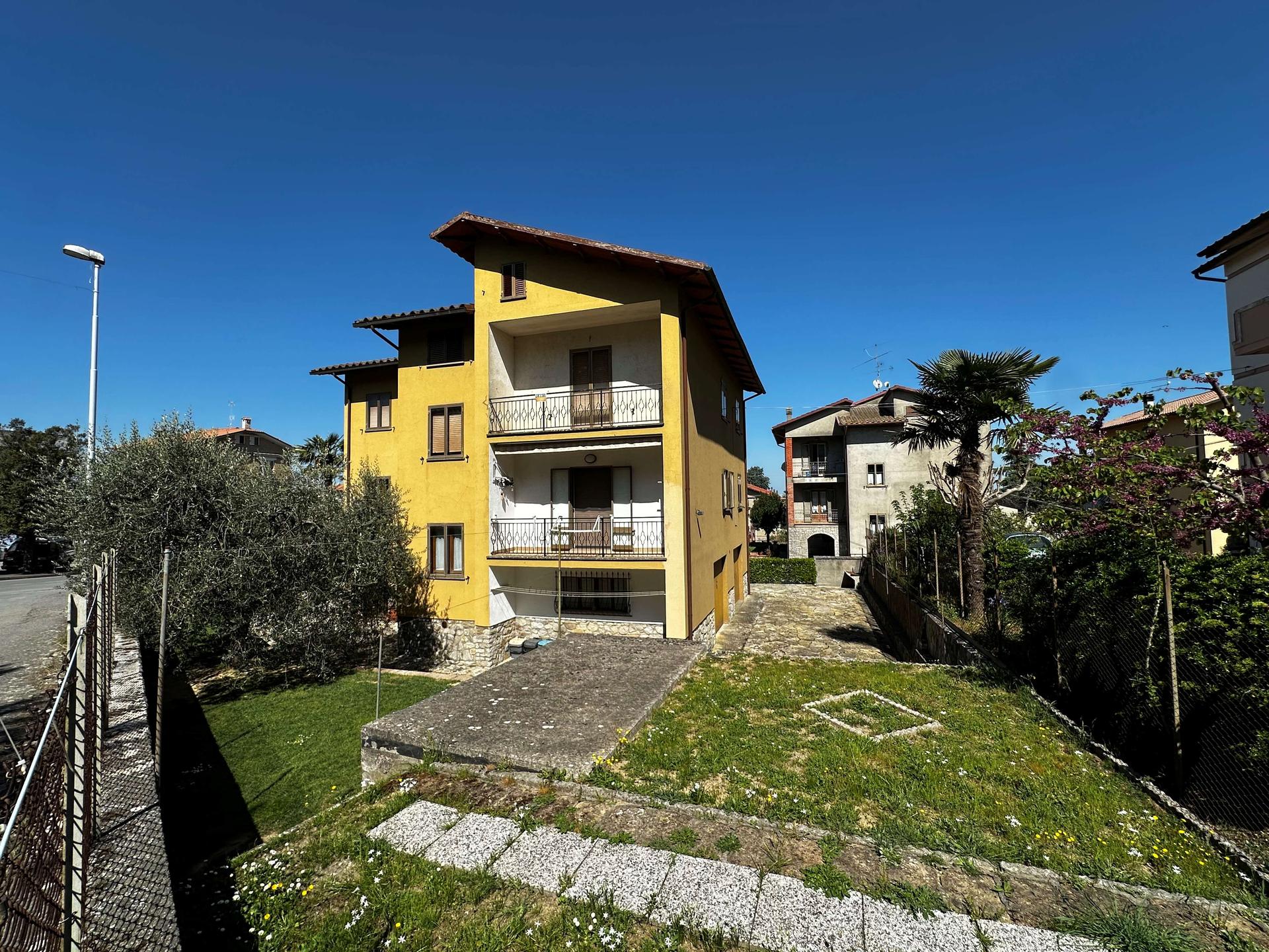 Villa bifamiliare in Via degli Olivi 4, Ficulle