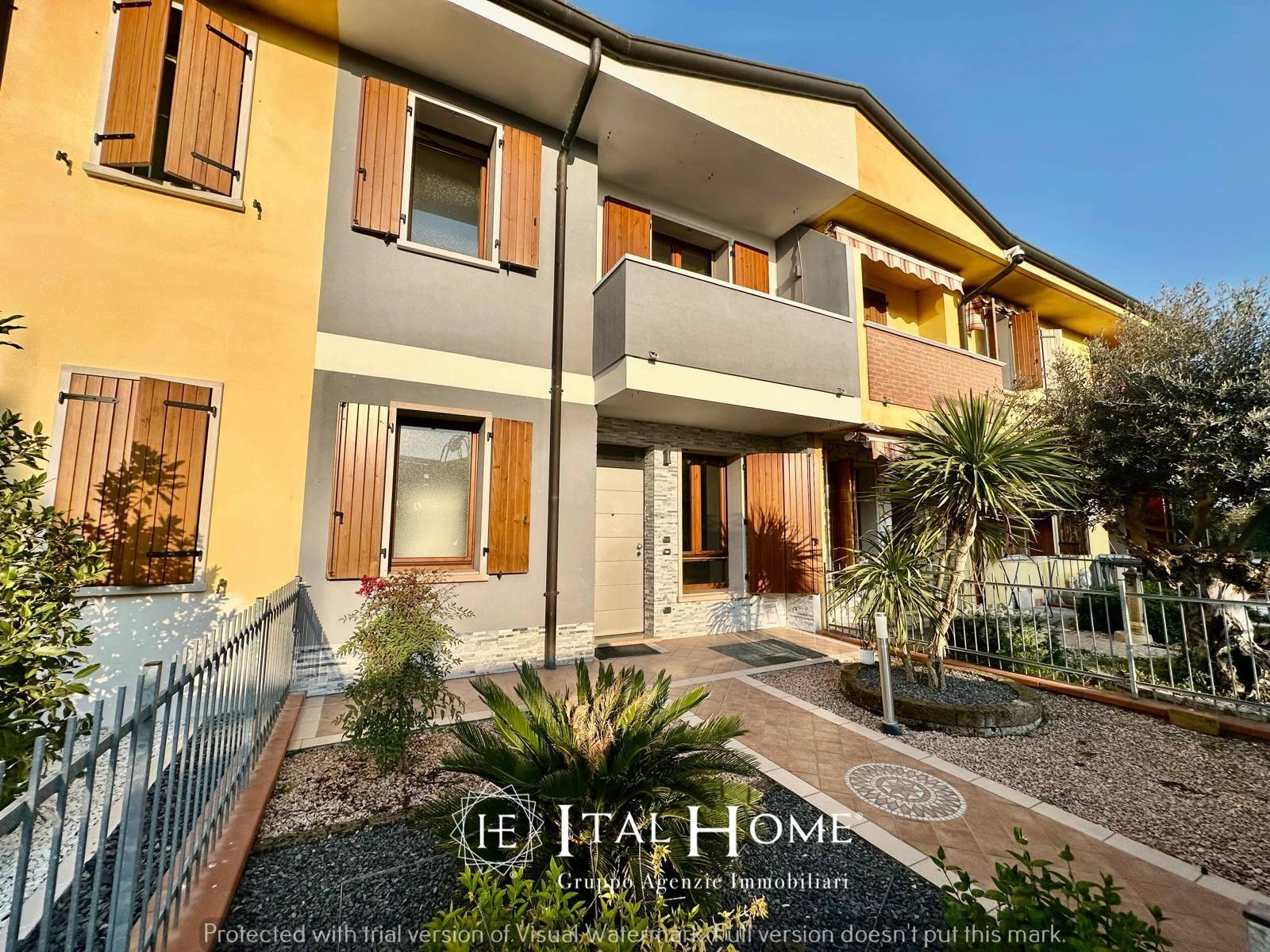 Villa a schiera in Via Crosara, Roverchiara