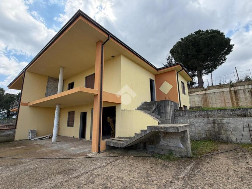 Villa a schiera in Contrada Pantanello, San Giorgio Albanese — foto 3 di 5