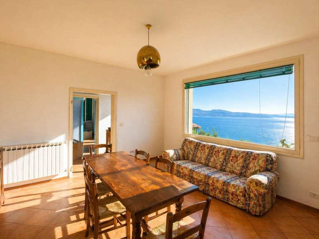 Villa unifamiliare in Via Panoramica, Salò