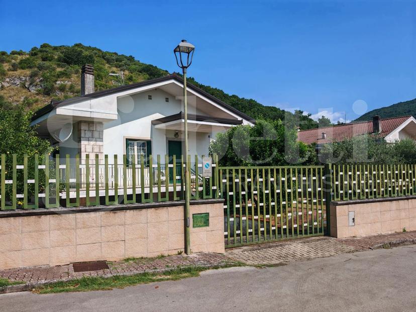 Casa indipendente in Via Boschetto 20, Pozzilli — foto 3 di 5