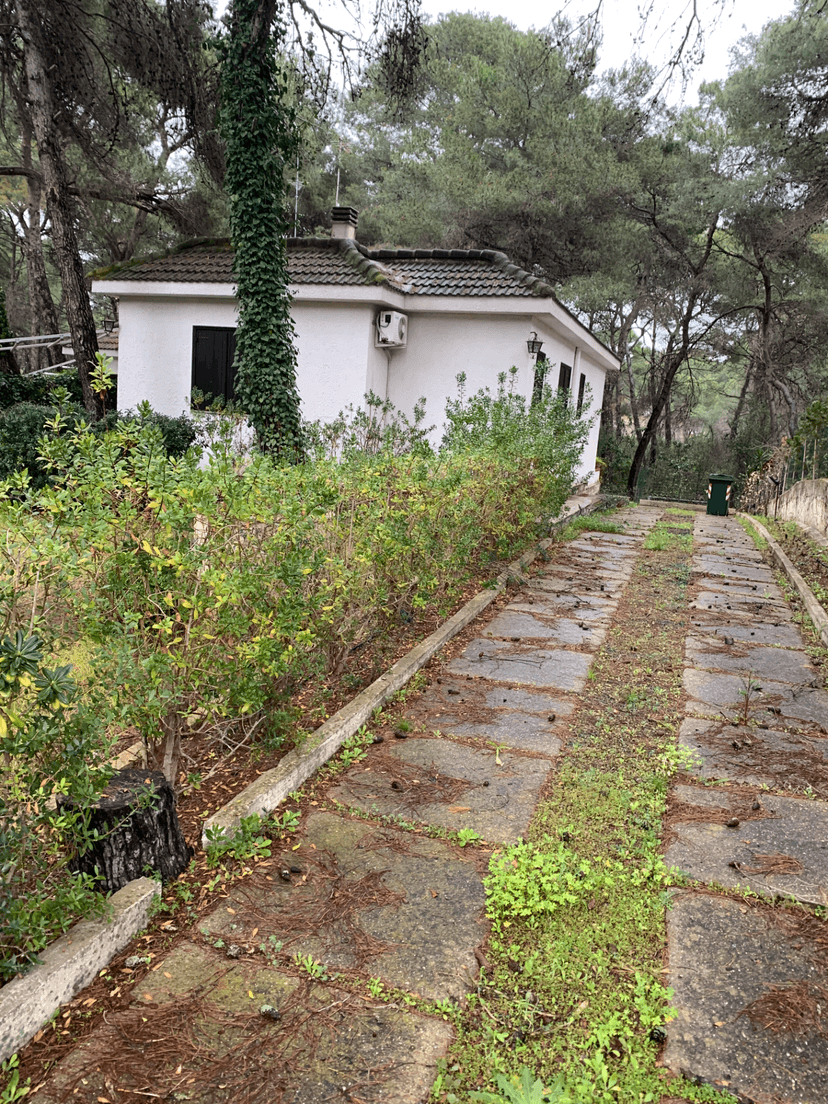 Villa in Via Valentina Tereskova, Castellaneta — foto 2 di 3