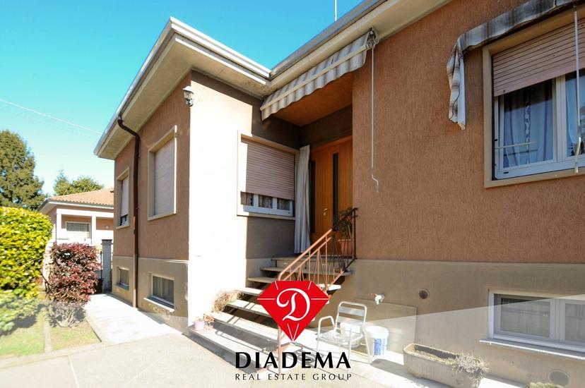 Casa indipendente, Besnate — foto 5 di 5