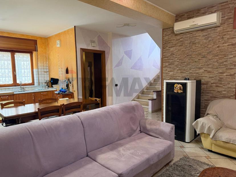 Casa indipendente in Vico 1' Gugliemo Marconi 6, Baranello — foto 4 di 5