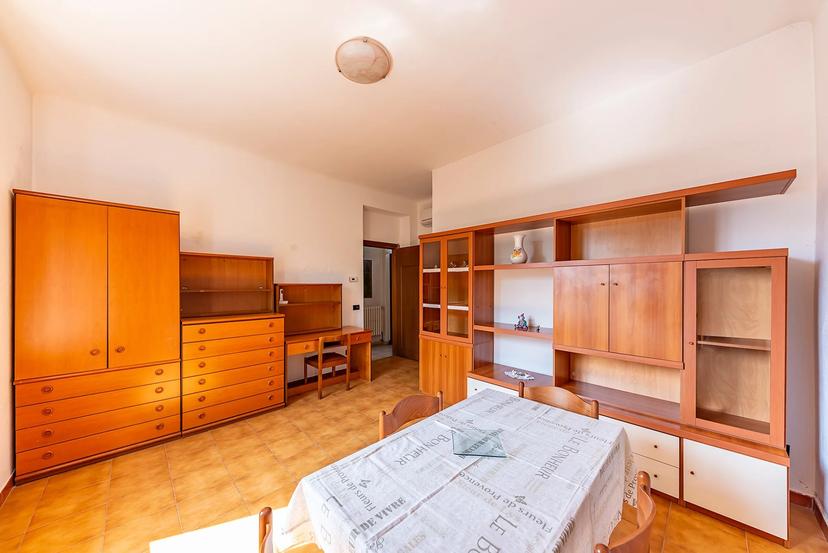 Bilocale in Via Piave, 15, Solaro