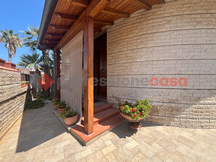 Villa in Via Filippo Turati 57, Milazzo — foto 3 di 5