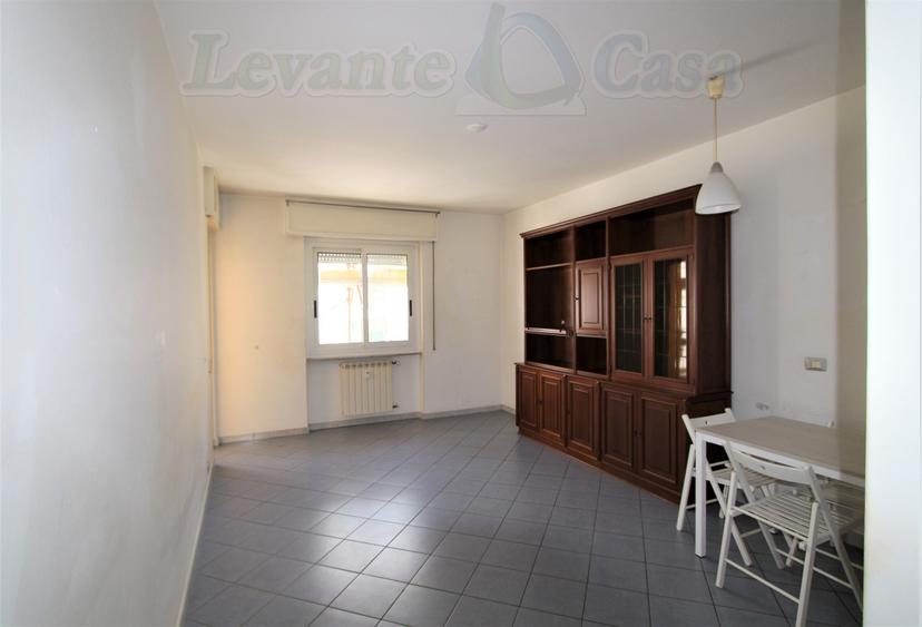 Bilocale, Recco — foto 2 di 5