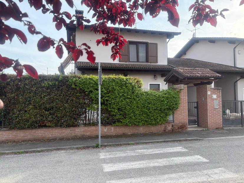 Villa, Zerbolò — foto 3 di 5