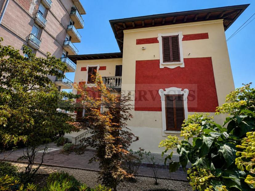 Villa in Via XI Febbraio N° 11, Sannazzaro de' Burgondi — foto 3 di 5