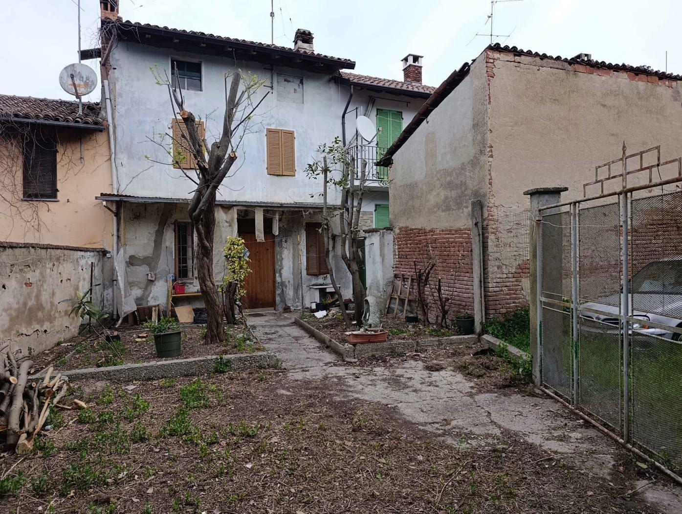 Terratetto unifamiliare in Via Verdi 68, Breme