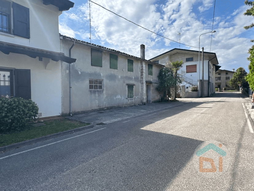 Rustico in Via Penne Nere, Corno di Rosazzo — foto 2 di 5