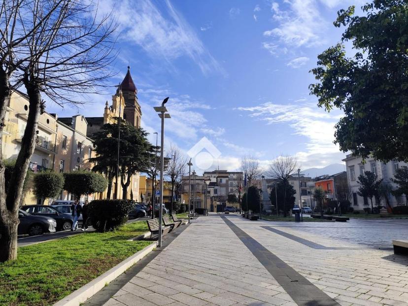Quadrilocale in Via Appia 337, Santa Maria a Vico — foto 4 di 5