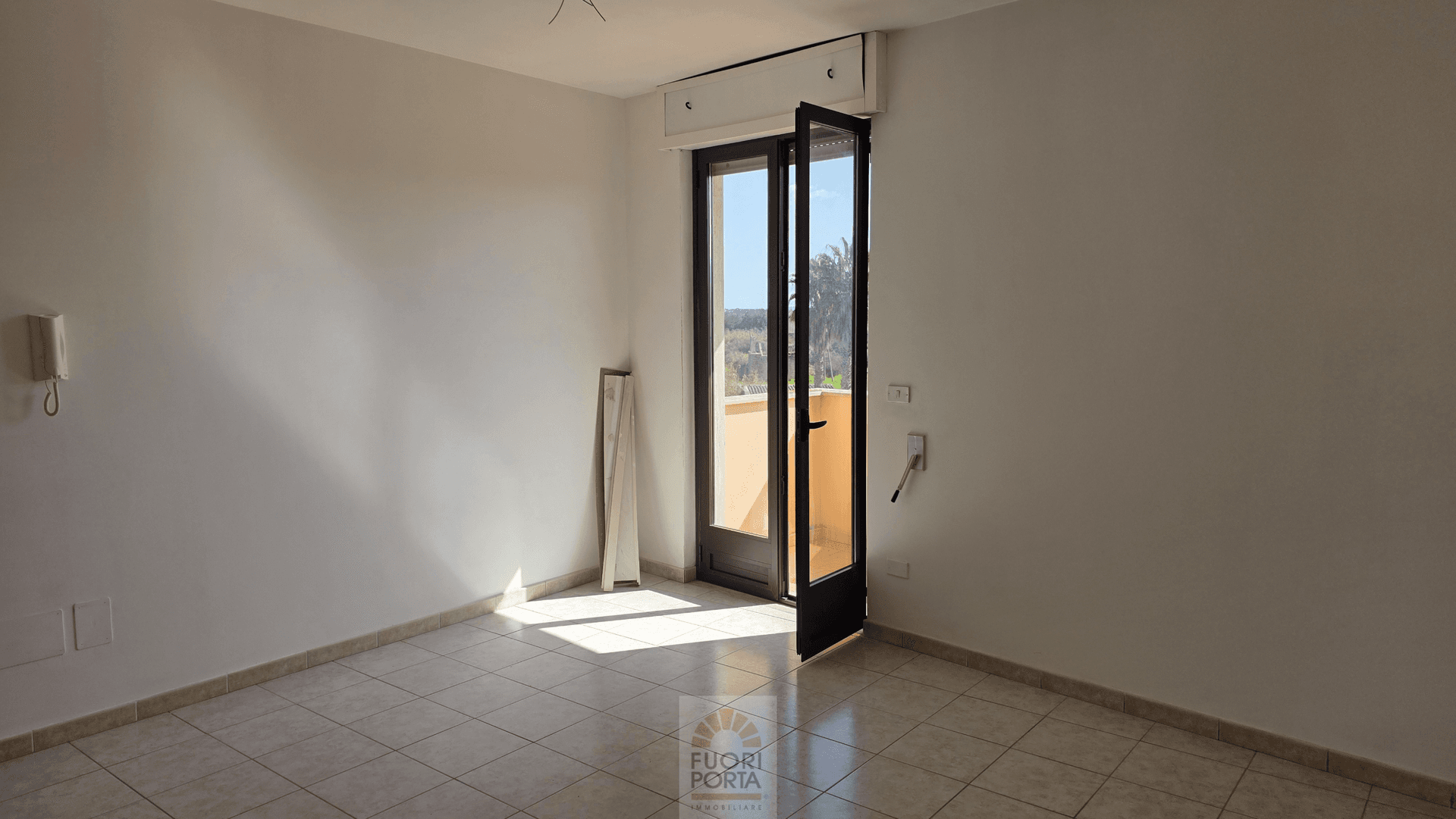 Trilocale in Via Giovanni Vernazza 119, Castri di Lecce