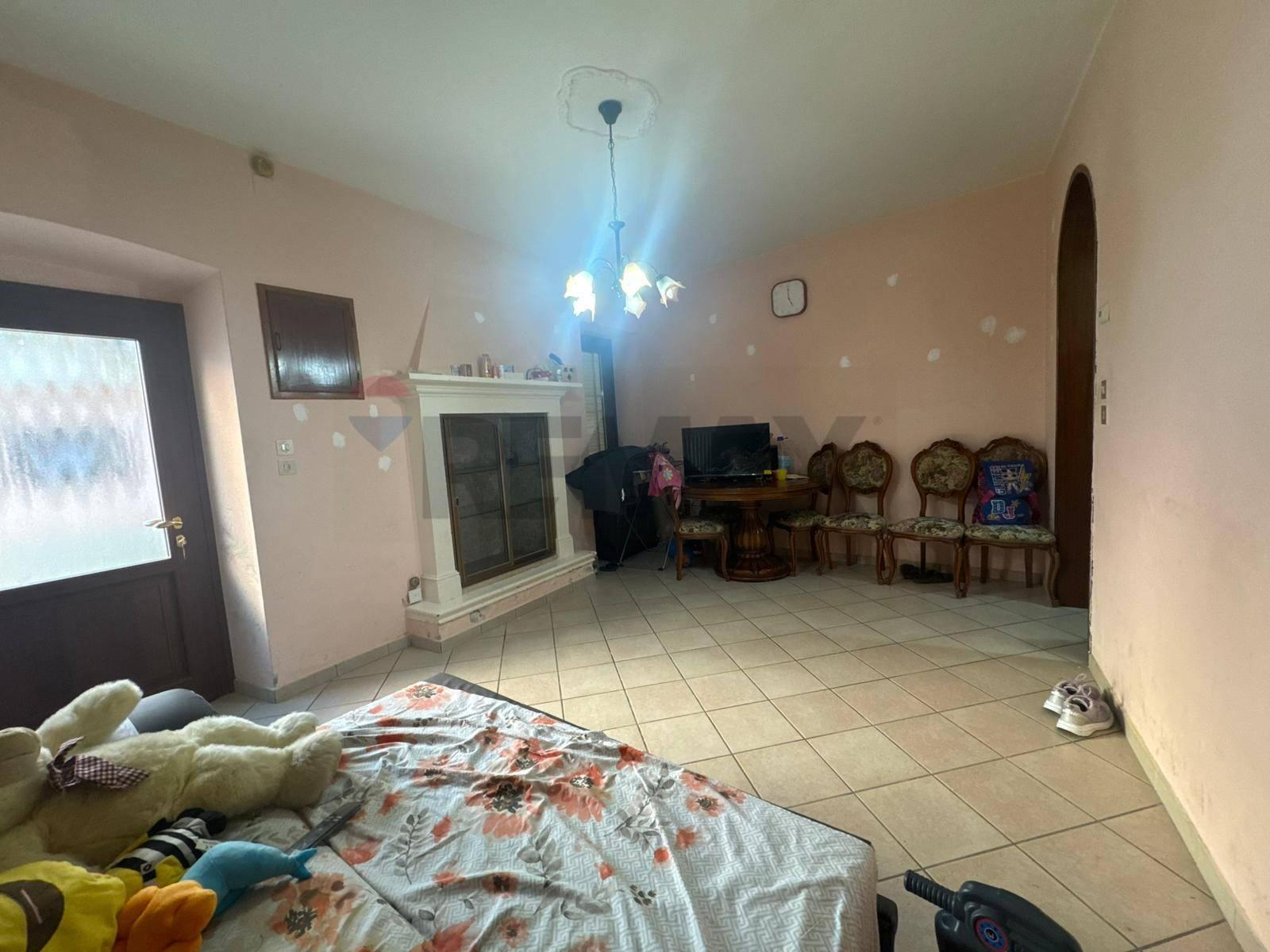 Trilocale, Castenedolo
