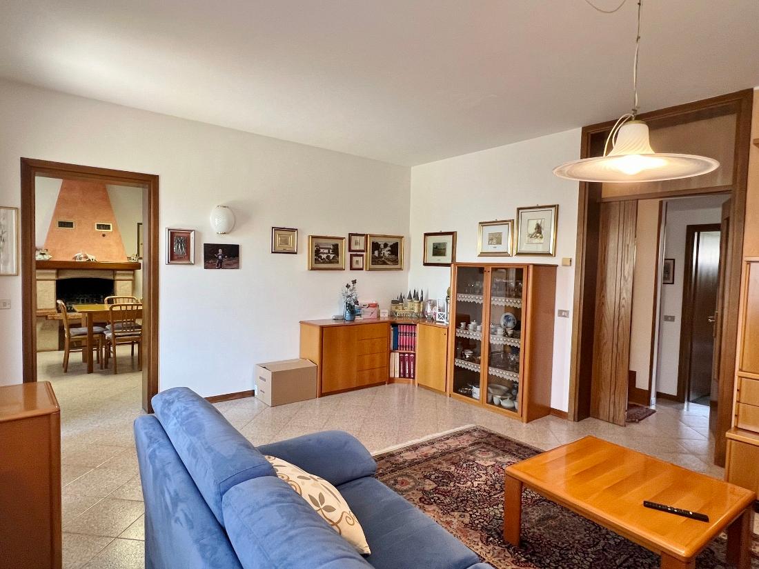 Villa a schiera in Via Casoni, Torri di Quartesolo