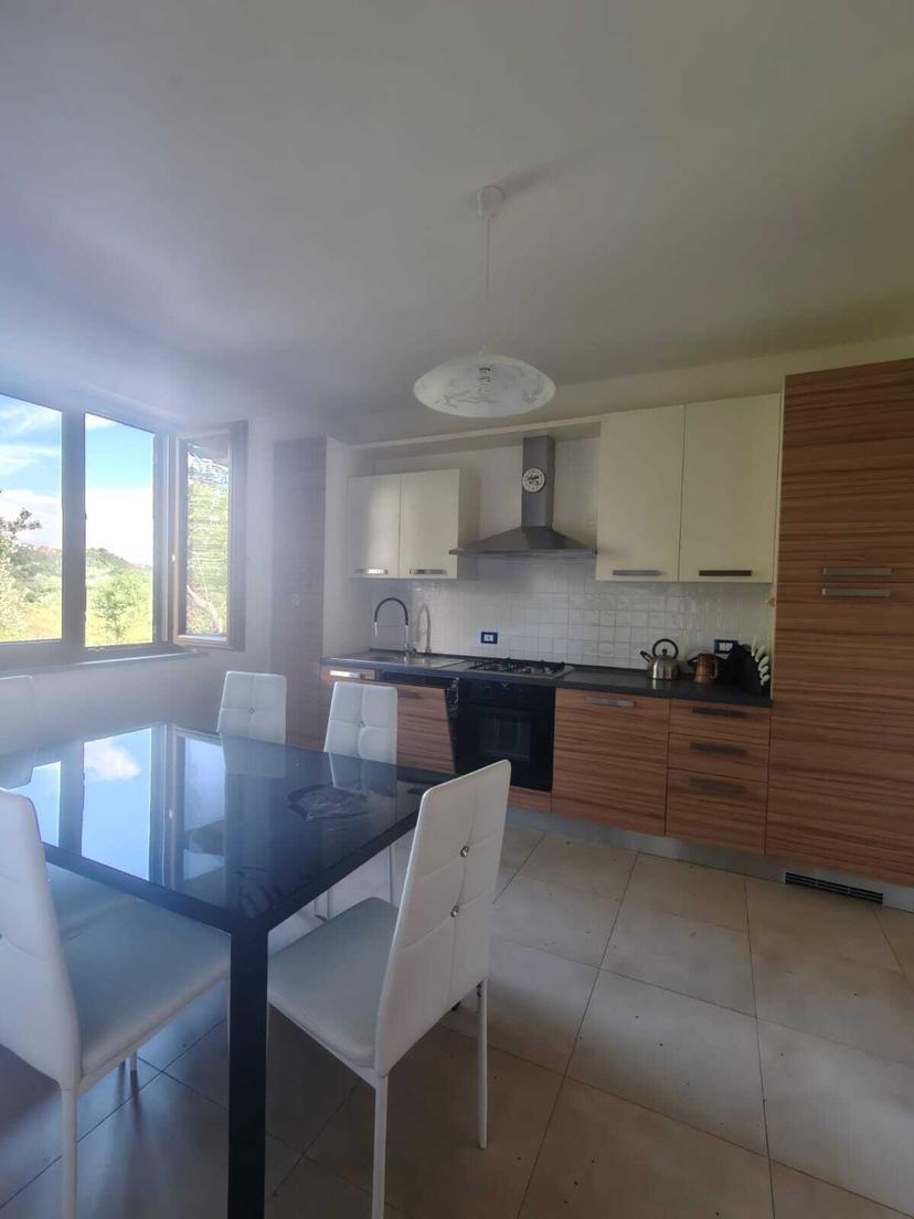 Villa a schiera, Aulla — foto 4 di 5