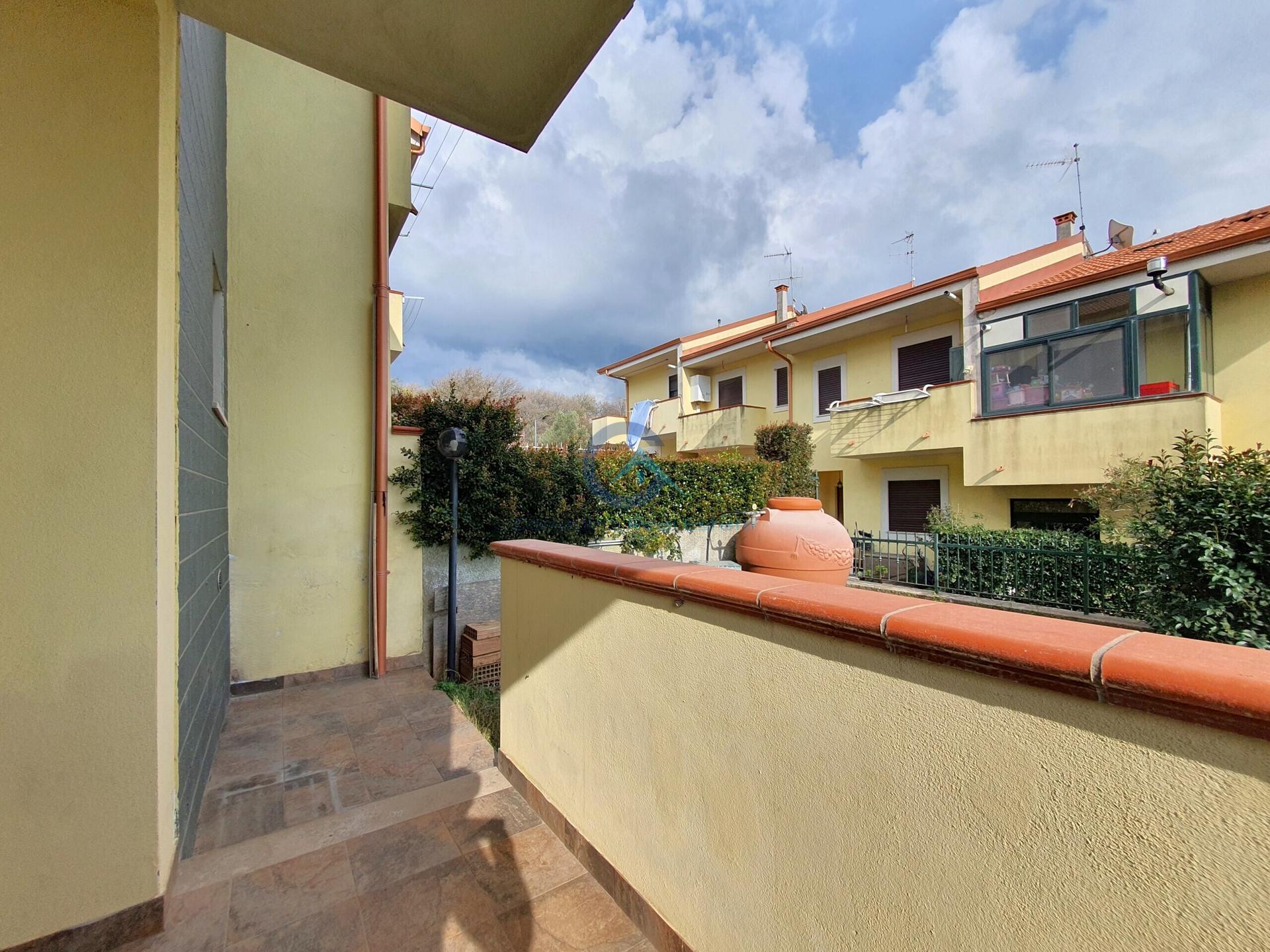Villa a schiera in Via Padre Pietro da Settingiano 122, Settingiano