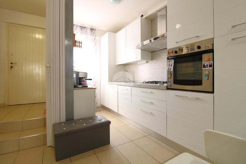 Villa a schiera in Via Guglielmo Marconi 79, Romano di Lombardia — foto 3 di 5