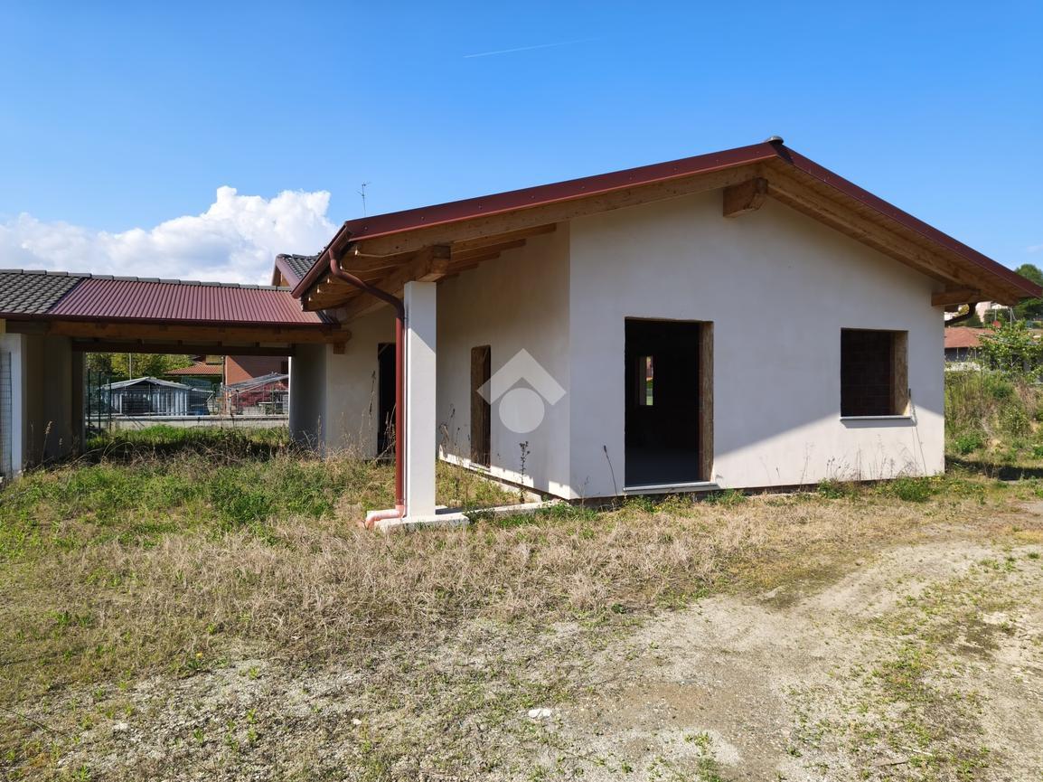 Villa in Via Cossato 9, Quaregna Cerreto