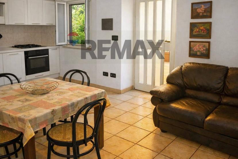 Casa indipendente in Via Petramone 31, Soveria Mannelli — foto 2 di 5