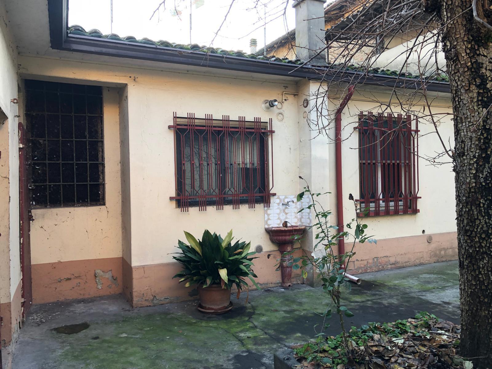 Casa indipendente, Cortemaggiore