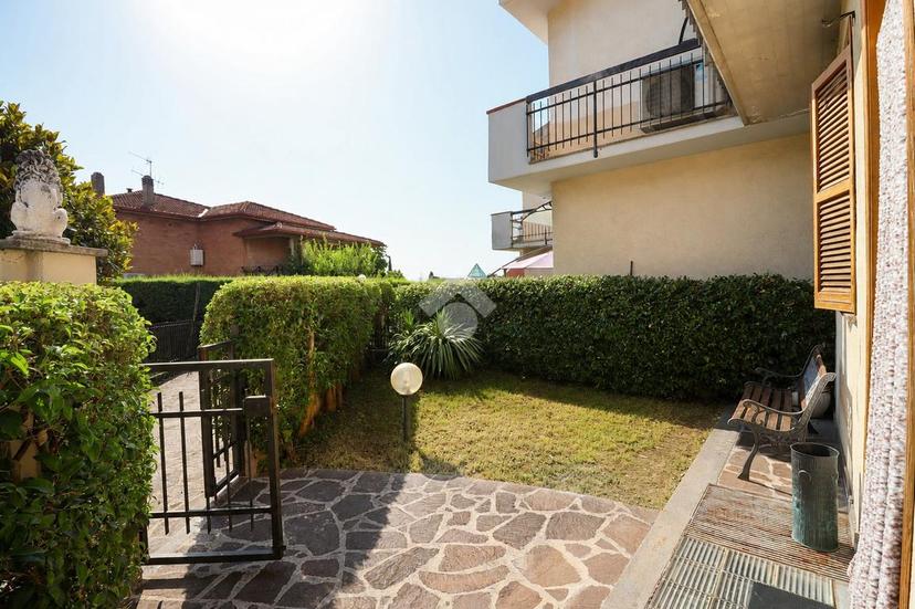 Villa a schiera in Via Pasteur 00, Terni — foto 2 di 5