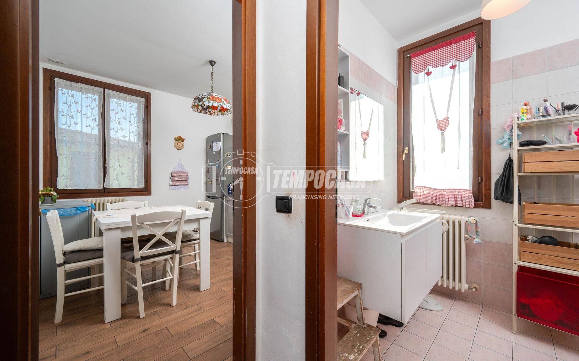Quadrilocale in Via Francesco Borromini, Reggio nell'Emilia