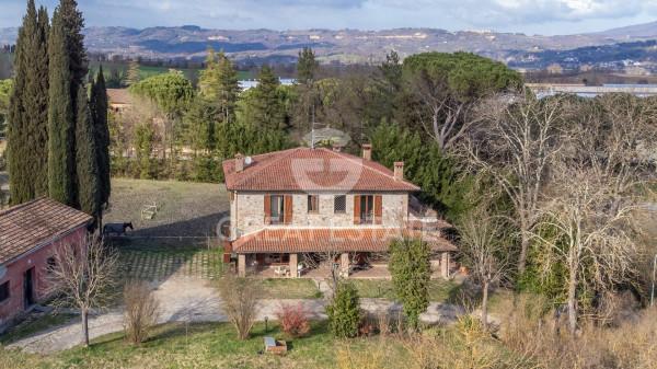 Casale in Contrada Salci Capretta, Fabro — foto 3 di 5
