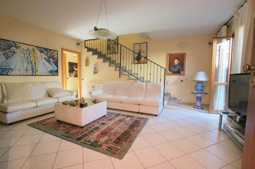 Villa a schiera in Via Sant' Ignazio 15, Pula — foto 4 di 5