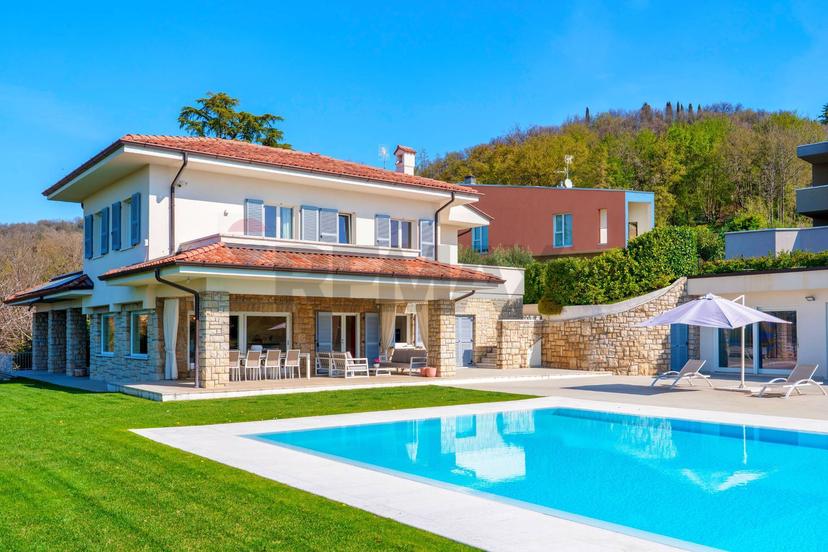 Villa in Via Predelli 26, Cellatica — foto 3 di 5