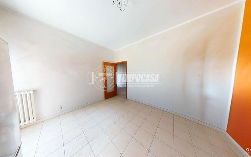 Trilocale in Via Olmo 40, Volpiano — foto 4 di 5