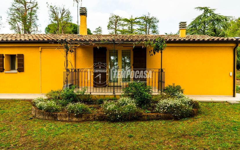 Villa in Contrada San Savino, Civitanova Marche — foto 2 di 5