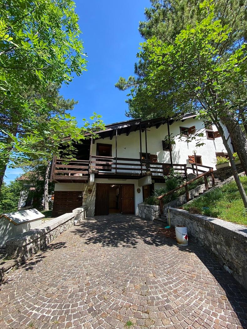 Casa indipendente in Via Piane, Bolognola — foto 3 di 5