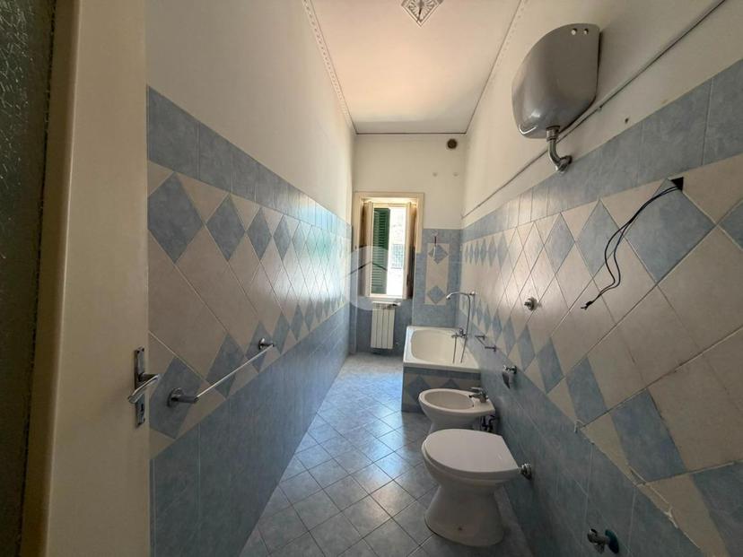 Trilocale in Via T. Campanella 21, Caivano — foto 5 di 5