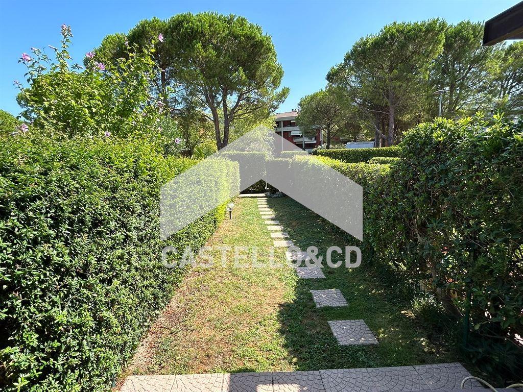 Bilocale in Via Papa Giovanni 23, Desenzano del Garda