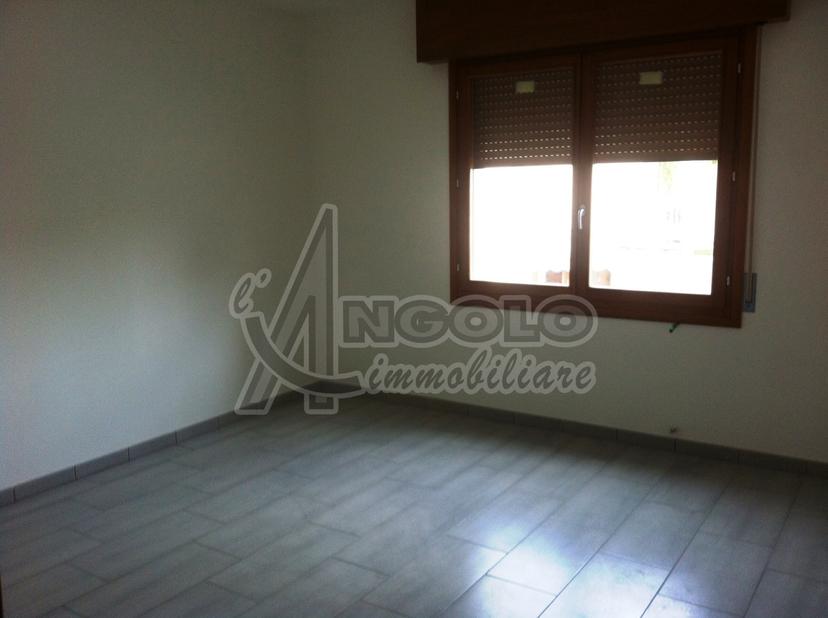 Trilocale, Canaro — foto 5 di 5
