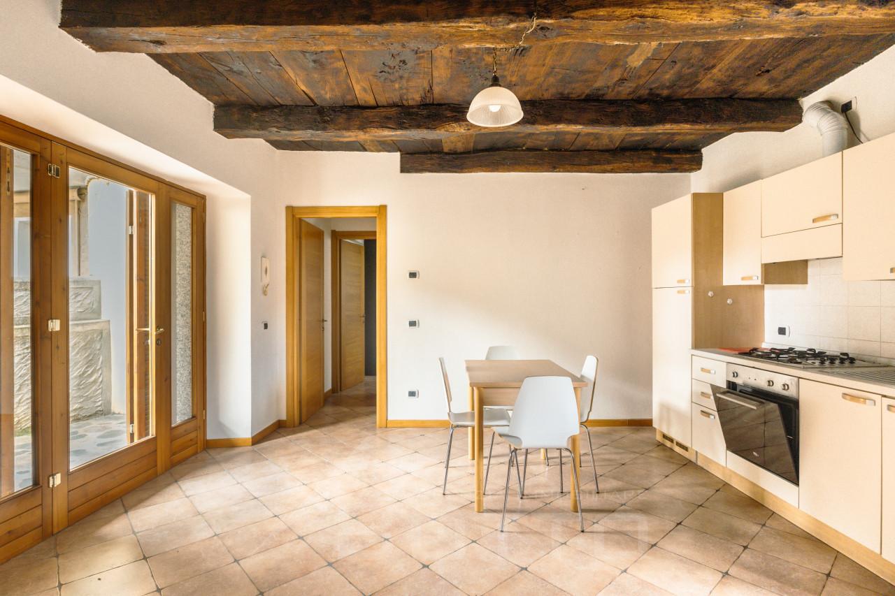 Bilocale in Via Malnaggio, Omegna