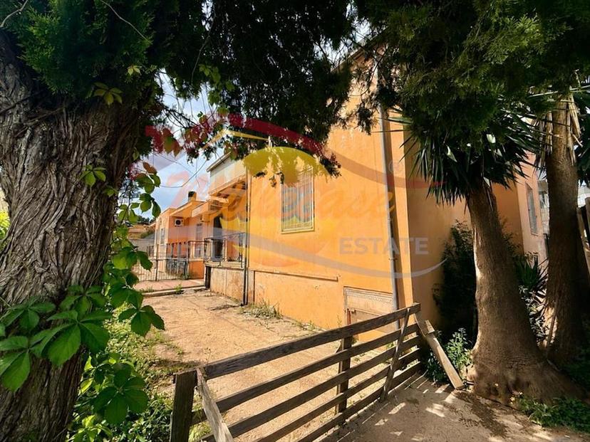 Villa in Viale Edoardo Garrone, Melilli — foto 3 di 5