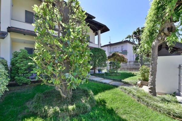 Villa in Via Ugo Foscolo, Giussano — foto 4 di 5