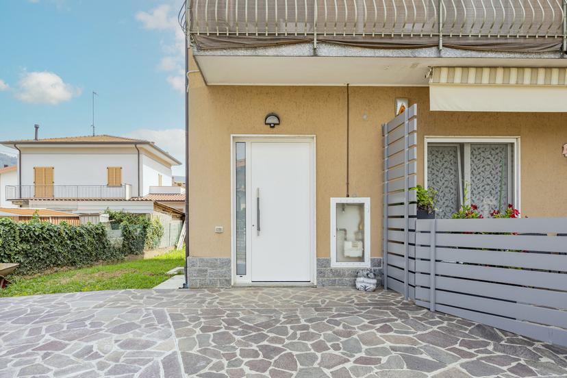 Quadrilocale in Via Pietro Bosio 1, Sotto il Monte Giovanni XXIII — foto 4 di 5