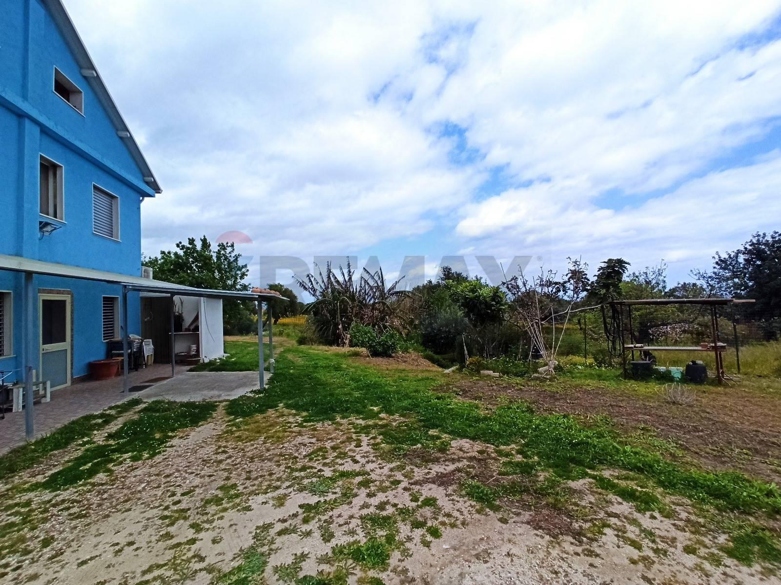 Villa in Via Giovanni Pascoli 4, Melilli