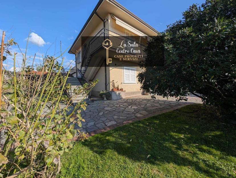 Appartamento, Santo Stefano di Magra — foto 2 di 5