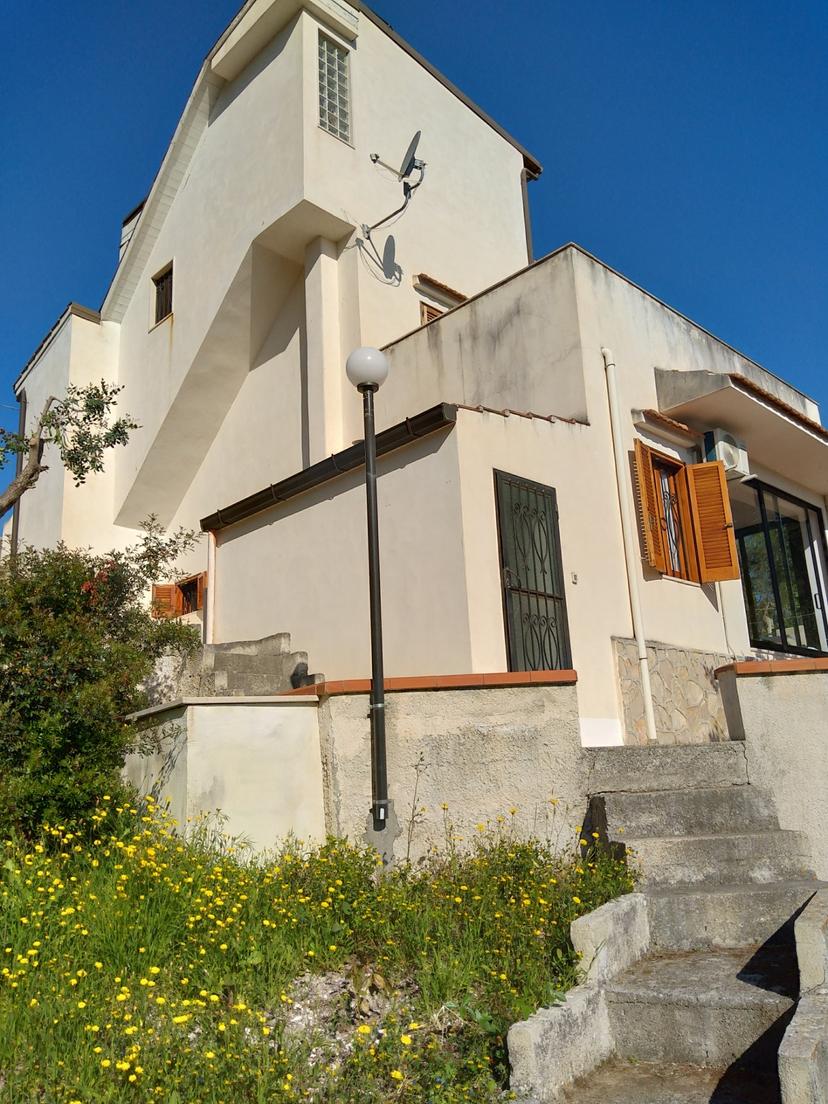 Casa indipendente in Via del Carbonaio, Vico del Gargano — foto 4 di 5