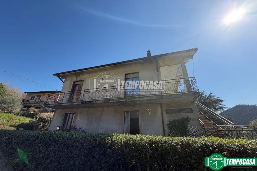 Villa a schiera in Via Stadano 15, Aulla — foto 2 di 5