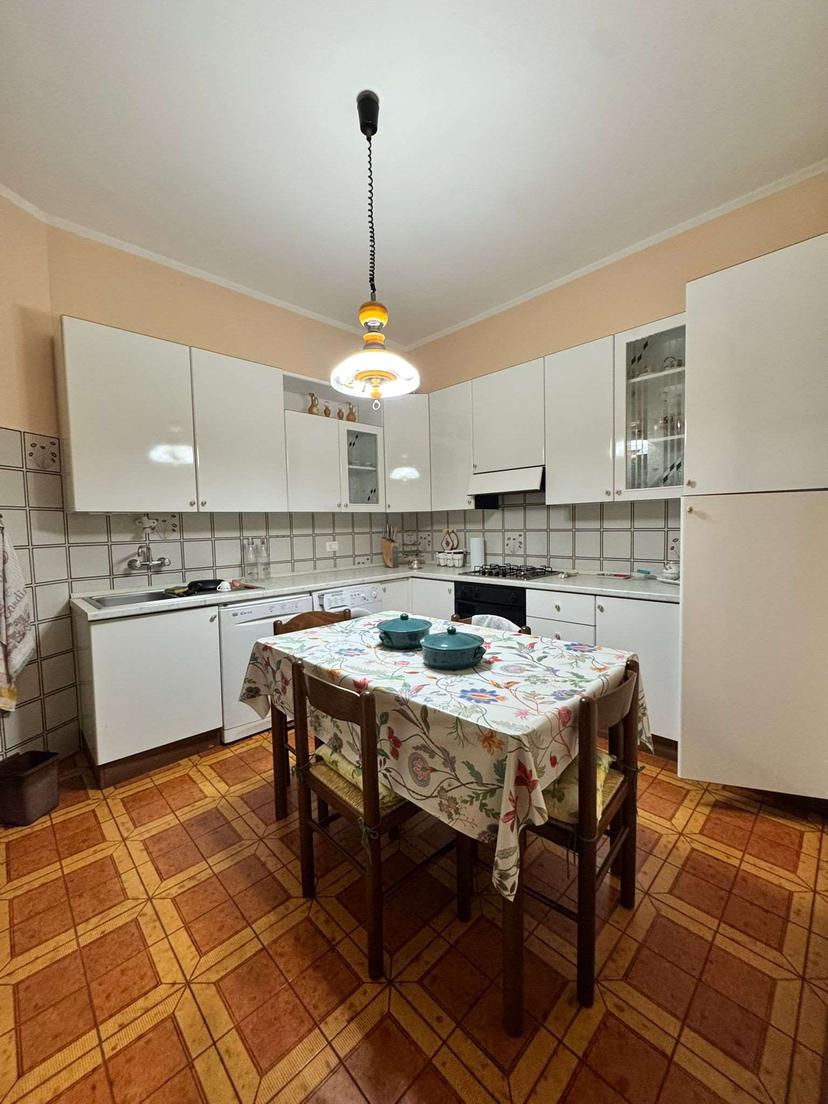 Appartamento in Quercetti 8, Osimo