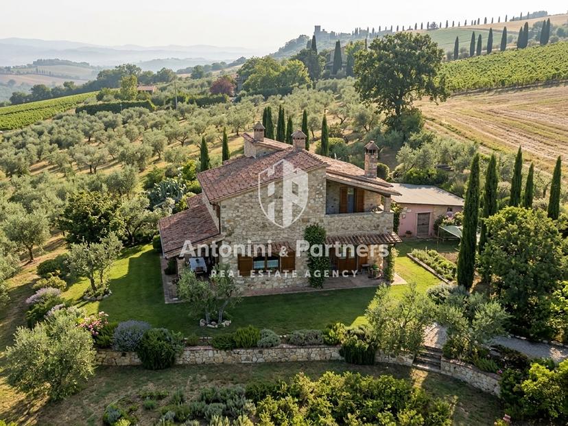 Rustico in Strada Provinciale 385 385, Gualdo Cattaneo — foto 5 di 5